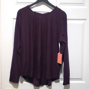 NWT Women's  2X knit top